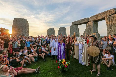 Exploring the mythology and folklore associated with the Wiccan summer solstice